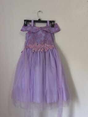 Lilac Floral Applique Off-Shoulder Girls' Party Dress